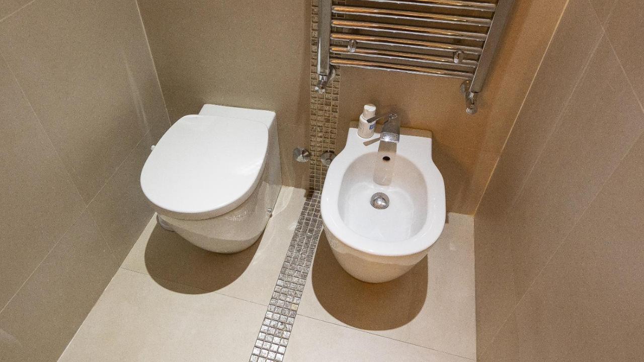 Gregoriana Luxury Rental In โรม ภายนอก รูปภาพ