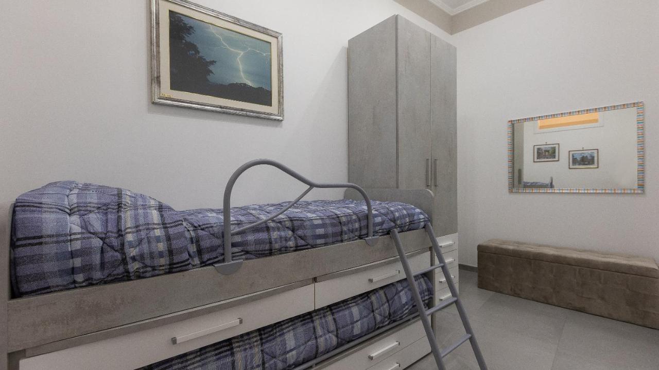 Gregoriana Luxury Rental In โรม ภายนอก รูปภาพ