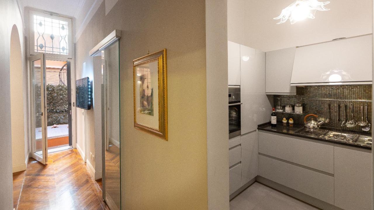 Gregoriana Luxury Rental In โรม ภายนอก รูปภาพ